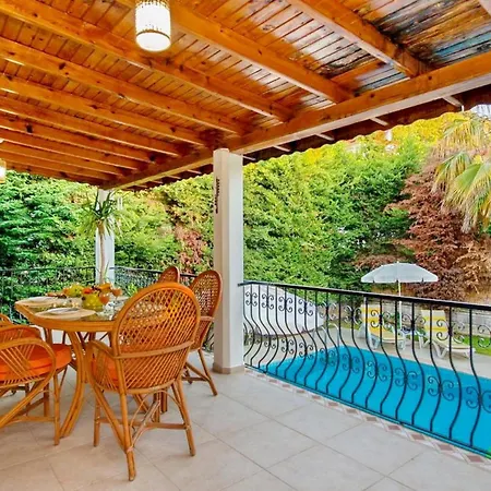 Sessiz Oludeniz, 5 Bedroom, Private Pool Vilă *